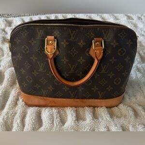 Louis Vuitton Brown and Tan Monogram Tote